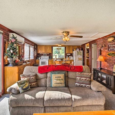 Cozy Waterfront Cottage With Deck On White River! Cotter Экстерьер фото